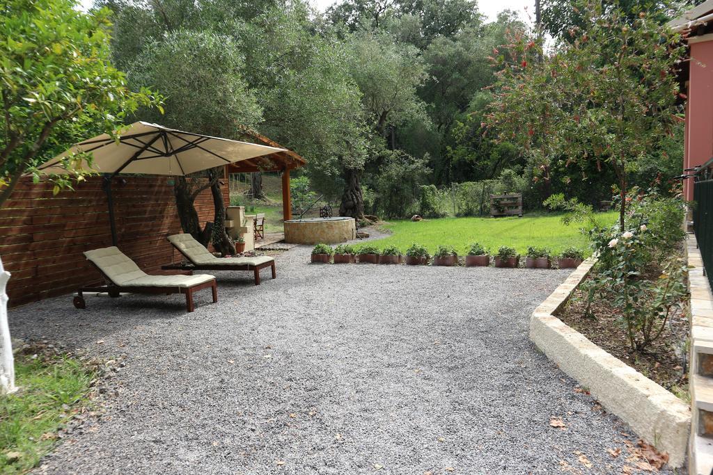 Villa Magia Ipsos Esterno foto
