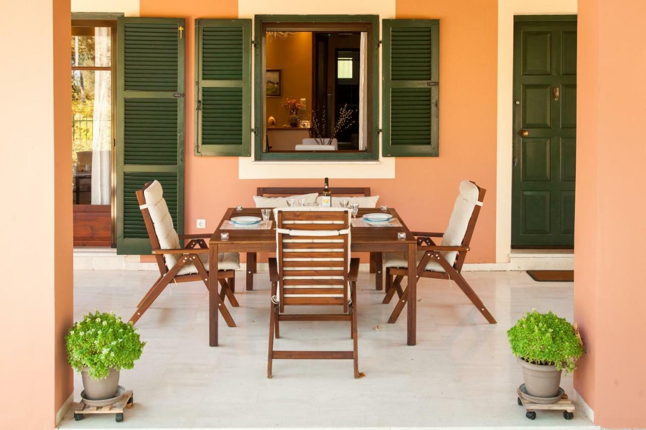 Villa Magia Ipsos Esterno foto